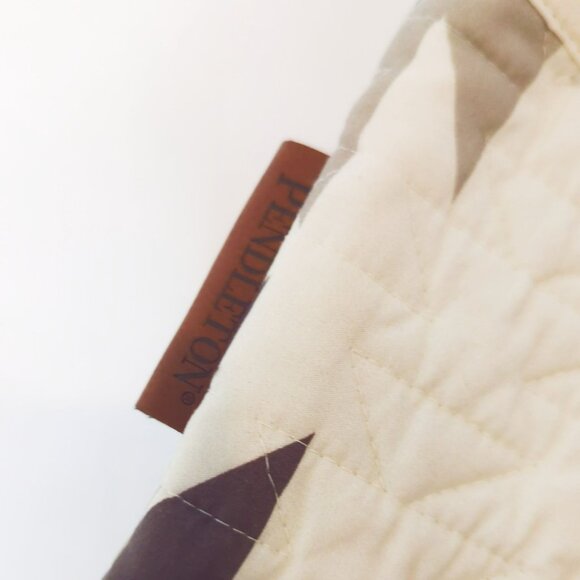 Pendleton Christmas Stocking White Shores Southwest Aztec Quilted Design - Picture 4 of 6